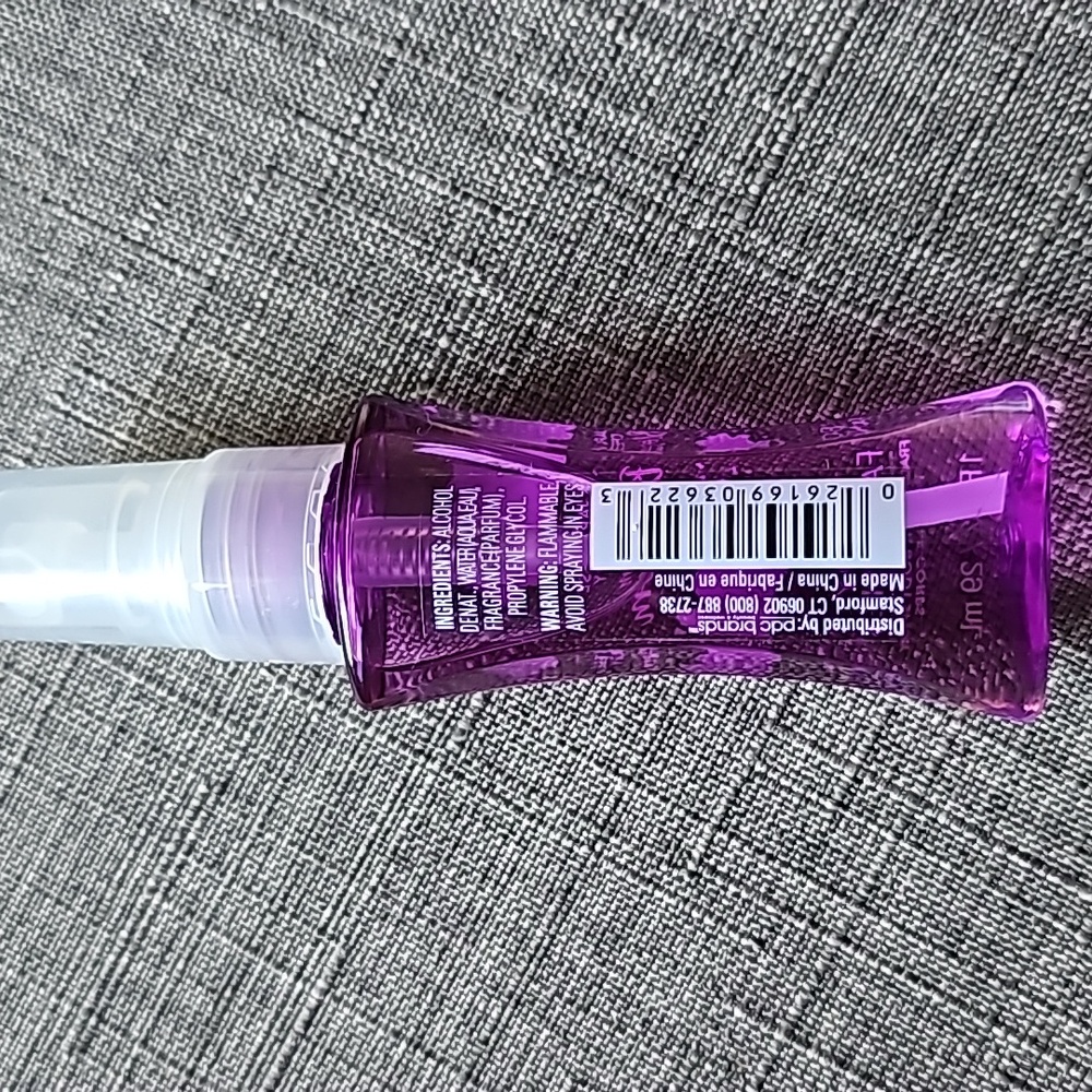 First Aid Beauty - Picture 5 of 5